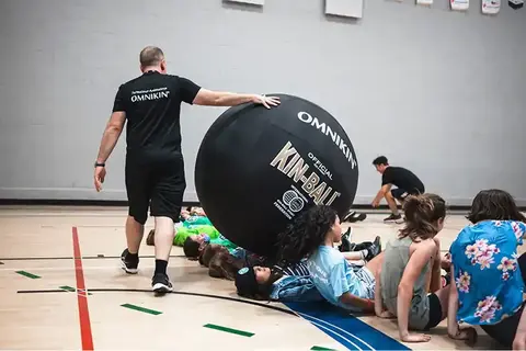 Omnikin train peli Klubbensport.fi